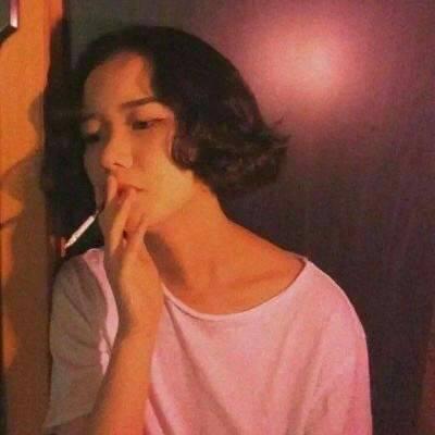 qq头像动漫女生白色图片