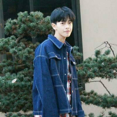 2018最新男生动漫头像越傻越好图片