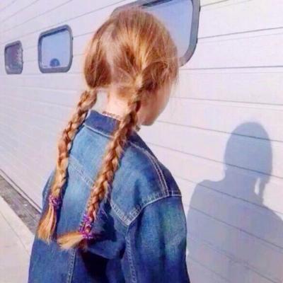 女生头像活泼可爱阳光图片