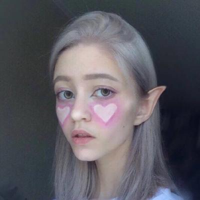 女生头像活泼可爱阳光图片