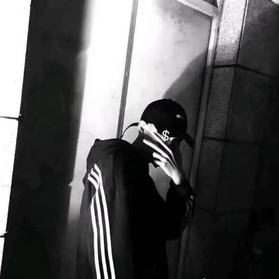 超酷帅气男生头像里面带字的图片图片