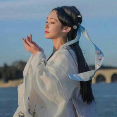 女生微信头像卡通可爱图片
