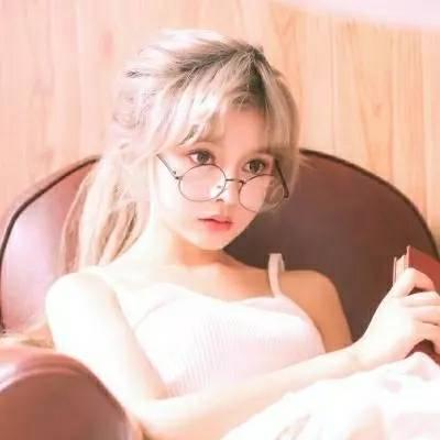 透明键盘女生头像大全图片