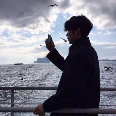 超拽帅气非主流背影照片男生头像图片