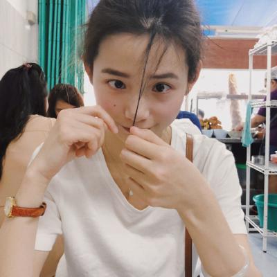 qq超好看的头像女生
