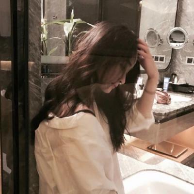 qq头像高清大图女生图片