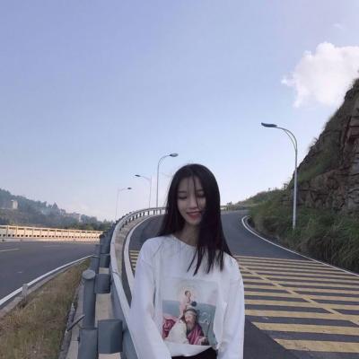 好看的qq头像女生海边图片