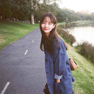 男生暗恋女生的qq头像图片