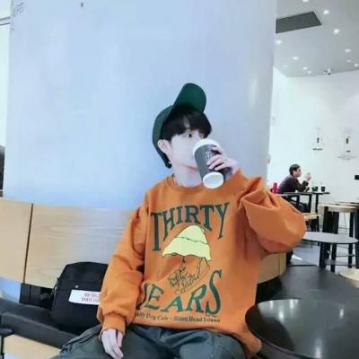 戴帽子的蓝色微信头像 男生图片