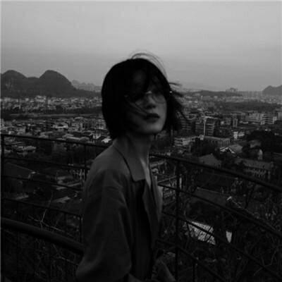 qq空间头像女生可爱图片