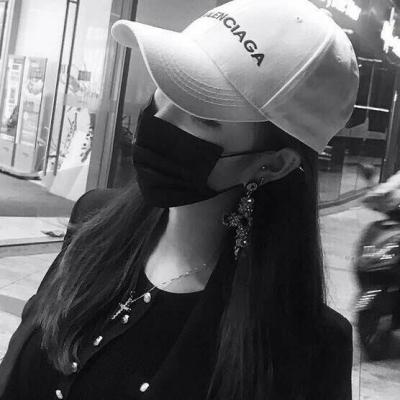 霸气花臂纹身女生头像图片