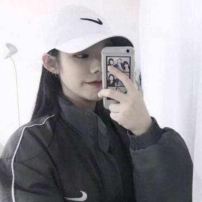 霸气花臂纹身女生头像图片