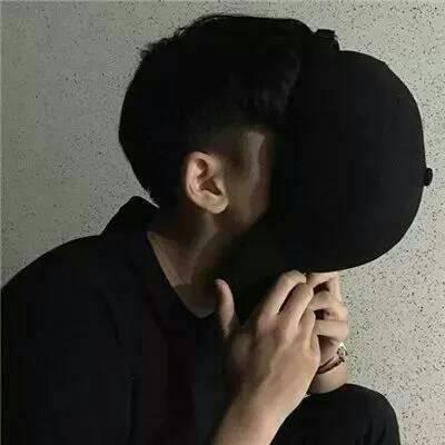 伤感颓废头像是小孩的男生图片