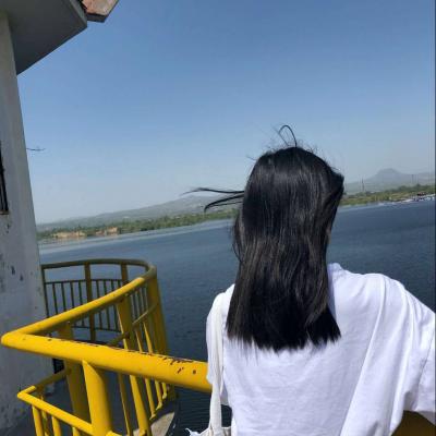 性感有纹身的女生头像图片