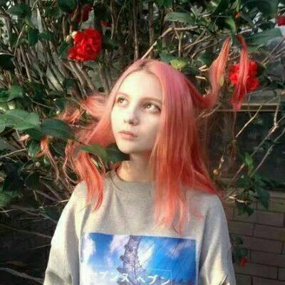 微信头像唯美女生短发图片