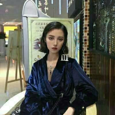 qq头像女生卡通可爱图片