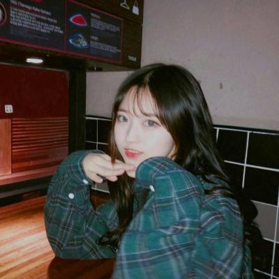 00后女生qq头像个性图片