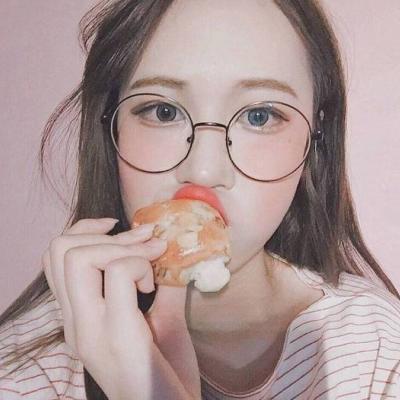 qq头像女生纯文字黑白图片