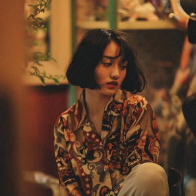 清新女生头像动漫学院图片