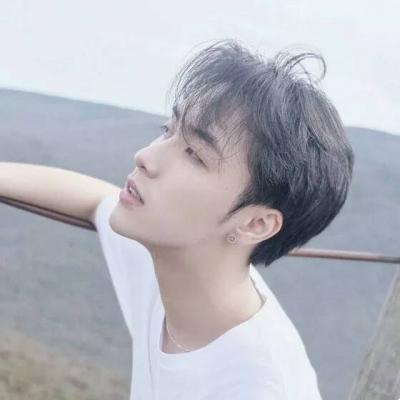 阳光帅气的微信最霸气的qq头像动漫男生图片