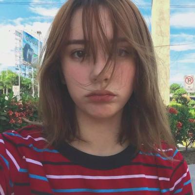 qq头像可爱小清新女生图片