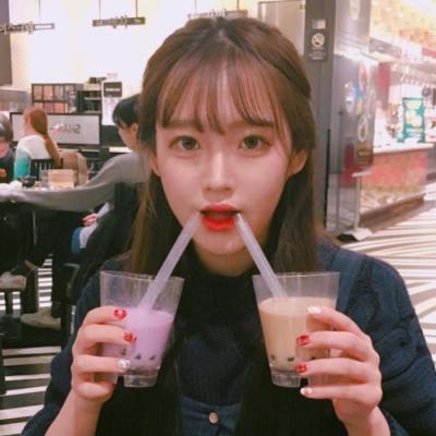 qq女生情侣头像动漫图片