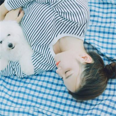 qq女生情侣头像动漫图片