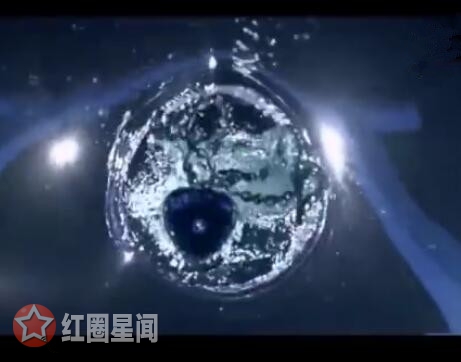 泰坦尼克号两个结局有什么区别 另一个结局露丝会扔海洋之心吗图片