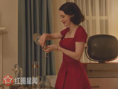 了不起的麦瑟尔夫人第三季续订是真的吗 精致的女人最好命图片