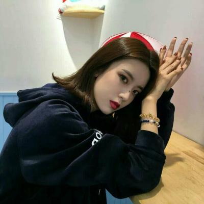 文艺头像女生复古手绘图片