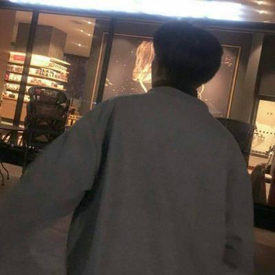 网上的男生头像哪里来的图片