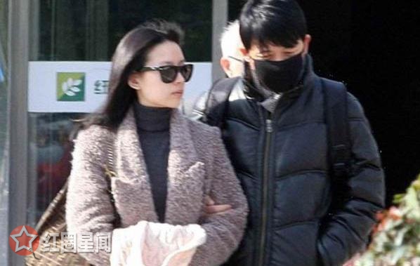 董洁潘粤明已复合是真的吗 董洁潘粤明复合为什么不公开图片