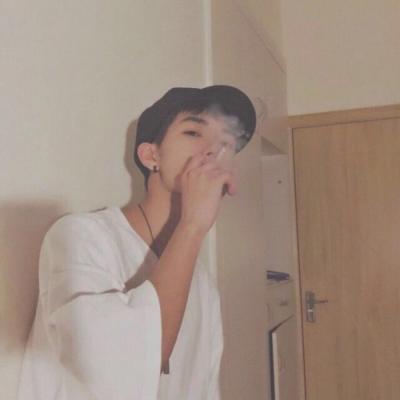 2018最新快手头像快手清新头像男生背影图片