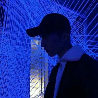 快手头像动漫男生头像金色圣光图片