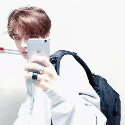 2018最火快手头像小众高级的男生头像图片