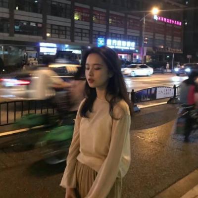 冷酷女生qq动漫头像图片