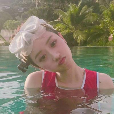 冷酷女生qq动漫头像图片