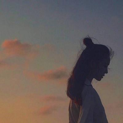 qq头像失恋女生图片图片