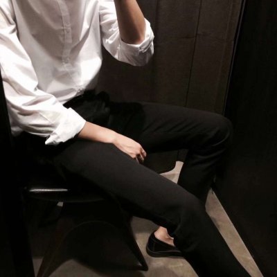 2018最火微信头像男成熟孤独日漫校园男生头像图片
