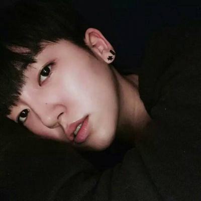 男神头像帅气2018款高清大全超帅的男生微信头像二次元图片