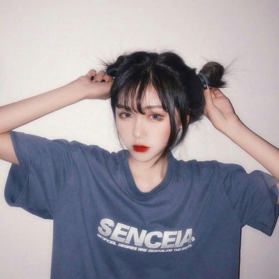 qq头像 女生 黑白图片