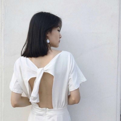 qq头像 女生 黑白图片