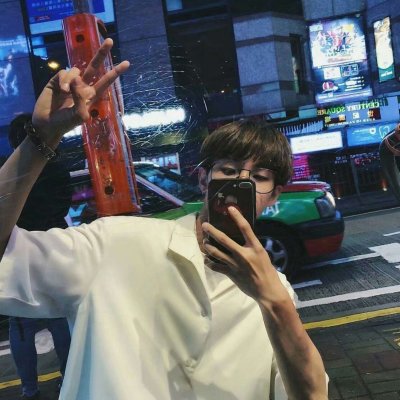 快手最火头像qq头像坐着的男生头像图片
