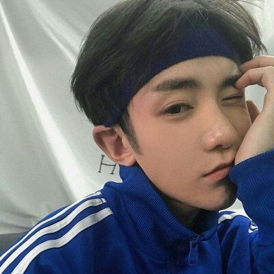 2018最吸引人的微信头像男2017qq头像手绘男生图片
