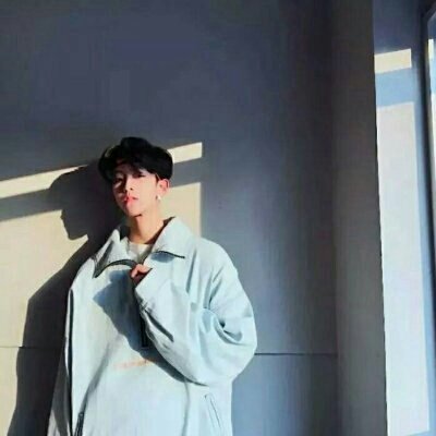 2018最吸引人的微信头像男2017qq头像手绘男生图片