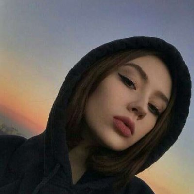 唯美清新短发女生头像图片