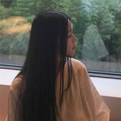 唯美背影短发女生头像图片