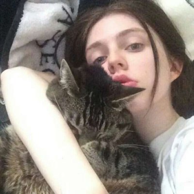 头像女生简单气质卡通