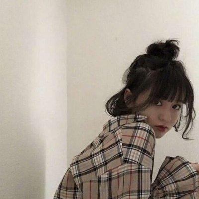 qq头像女生带字我等你图片