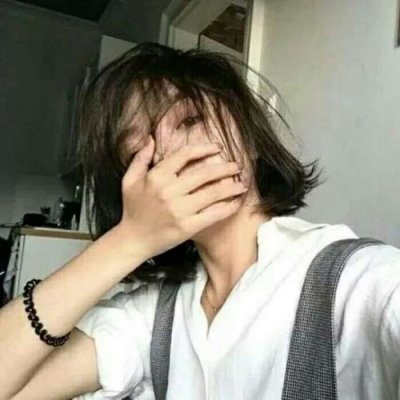 qq头像女生带字我等你图片